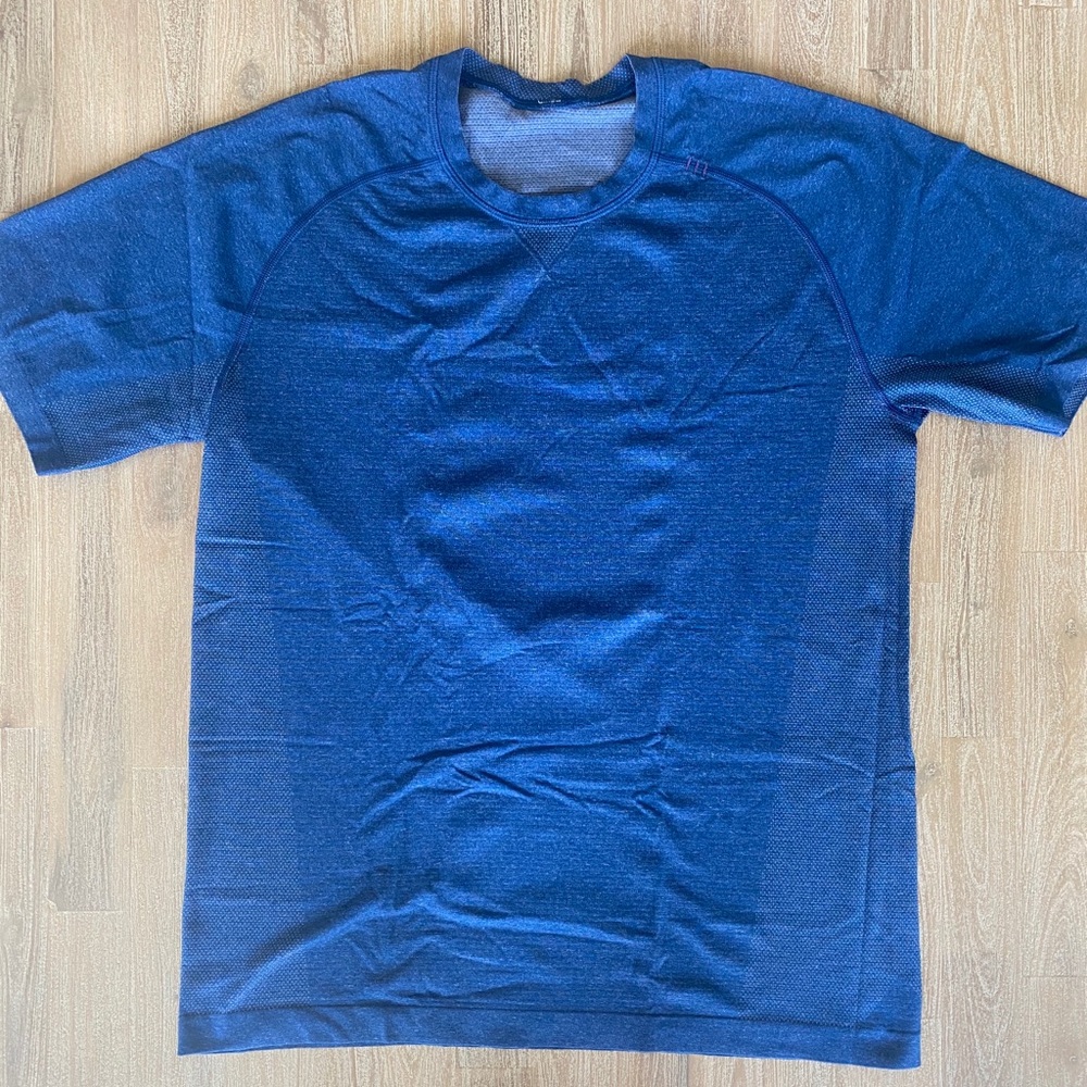 Lululemon Metal Vent Tech Short Sleeve 1.0